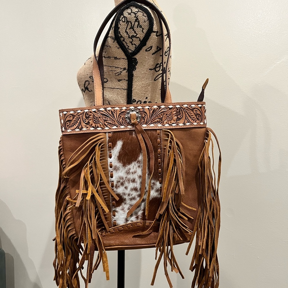 NWT American Darling Cowhide and Leather bag with Fringe